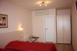 Отель Hotel Acropolis Варна Двухместный номер с 2 отдельными кроватями-2